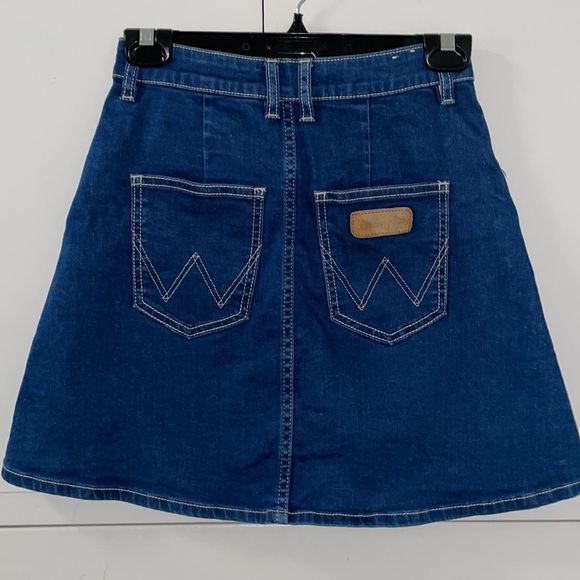 Wrangler Denim Skirt - Picture 4 of 5